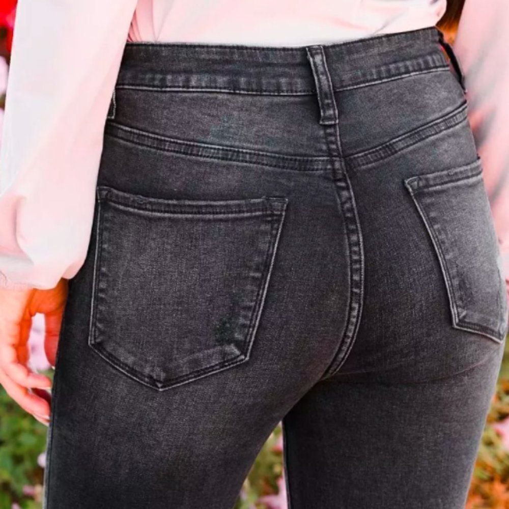 Clearance- Sizes 0-15 BLACK DISTRESSED JEANS - Picture 10 of 10